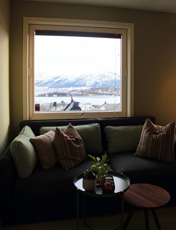 City View Studio Apartment Ålesund Buitenkant foto